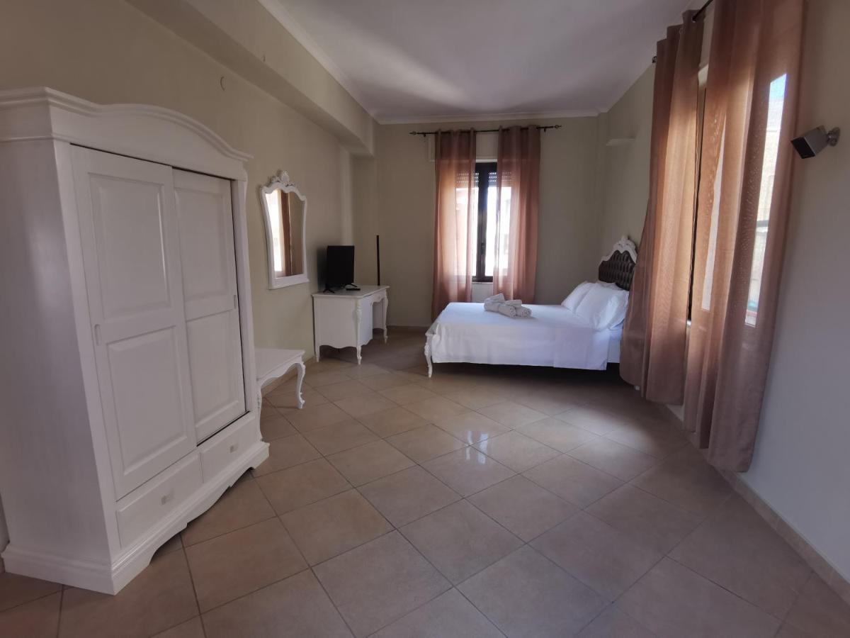 Appartamento Appartament Delux Tropea Esterno foto