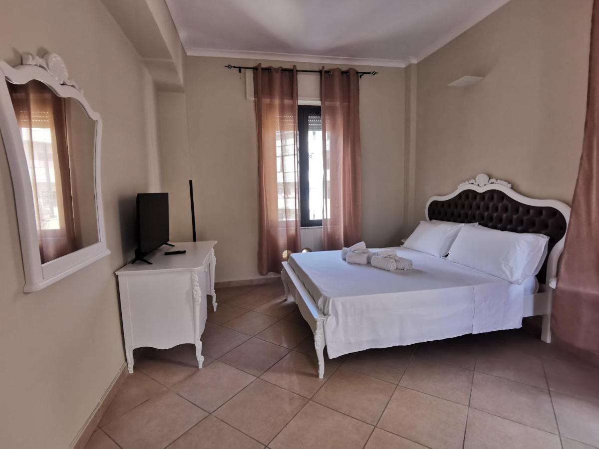 Appartamento Appartament Delux Tropea Esterno foto